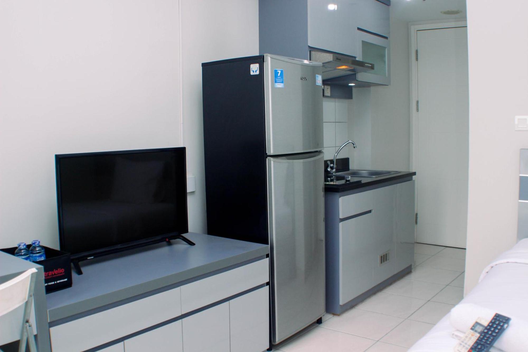 Good And Comfy Springlake Summarecon By Travelio Bekasi